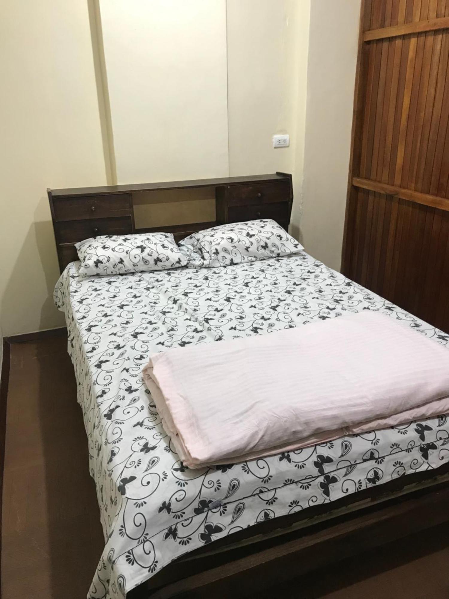Albergue Camry Backpackers佳美背包客旅馆 Cuenca Exterior foto
