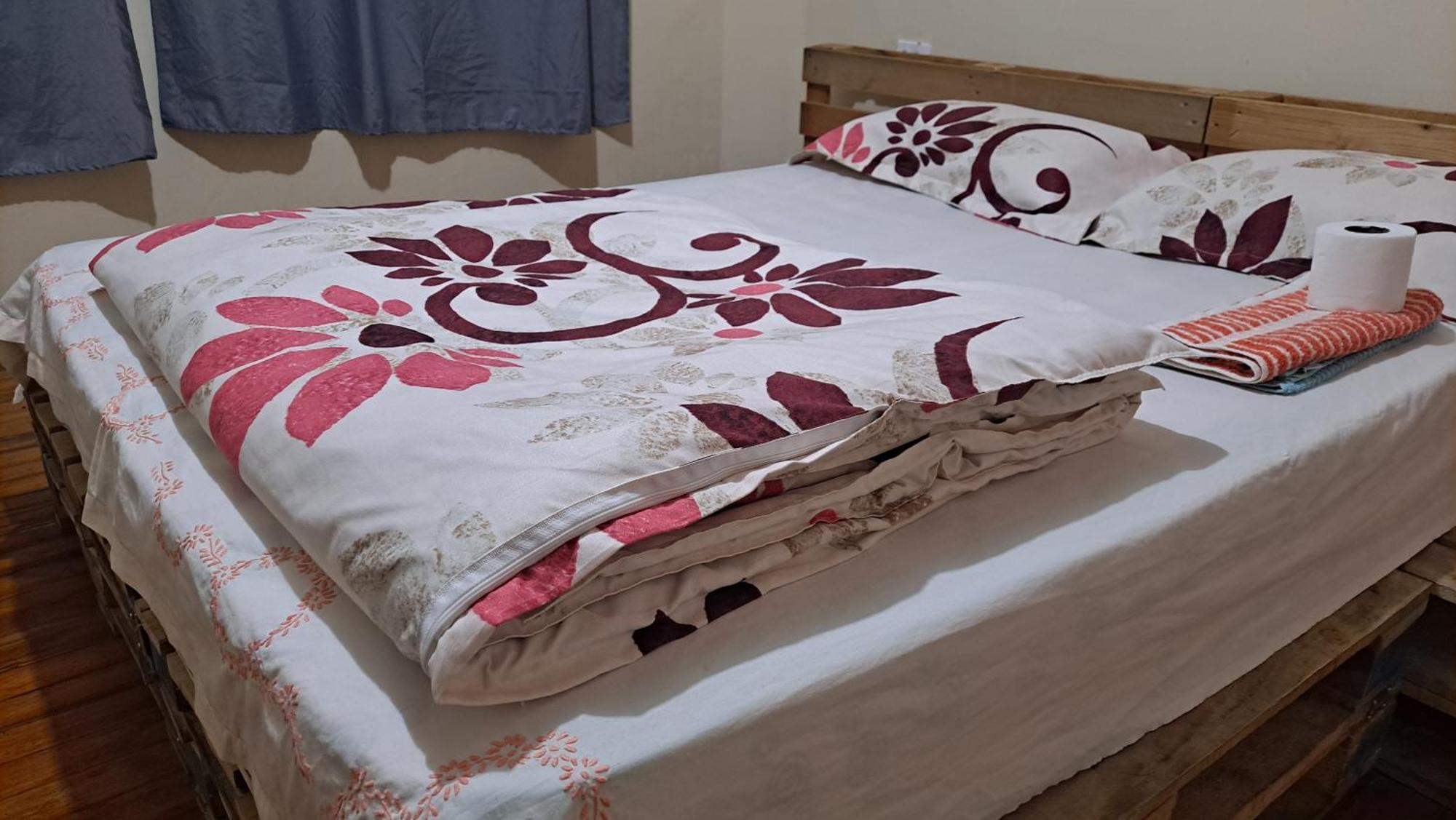 Albergue Camry Backpackers佳美背包客旅馆 Cuenca Exterior foto